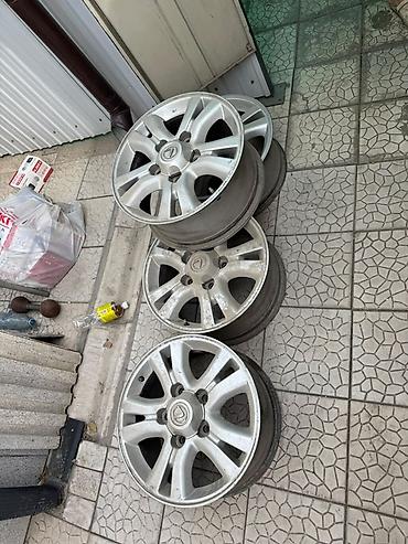 Комплект литых дисков R18 для Lexus (оригинальные, со штатными
