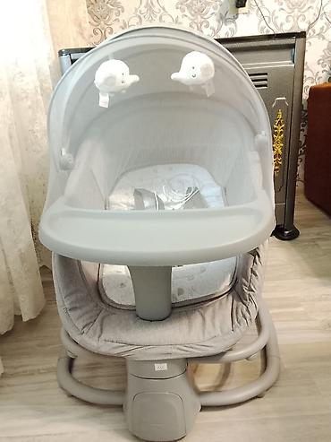 besik yeni: Oğlan və qız üçün, Yeni, Beşik, Dəstsiz, Yellənmə mexanizmi ilə — 6