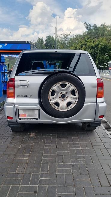 corolla 2004: Toyota RAV4: 2003 г., 2 л, Автомат, Бензин, Кроссовер — 4