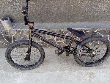 Велосипеддер: Срочно продаю bmx giant method 02 2014 года в отличном состоянии