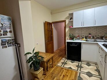 Köhnə tikili: Bakı, Həzi Aslanov qəs., 2 otaqlı, Köhnə tikili, m. Həzi Aslanov, 60 kv. m — 8