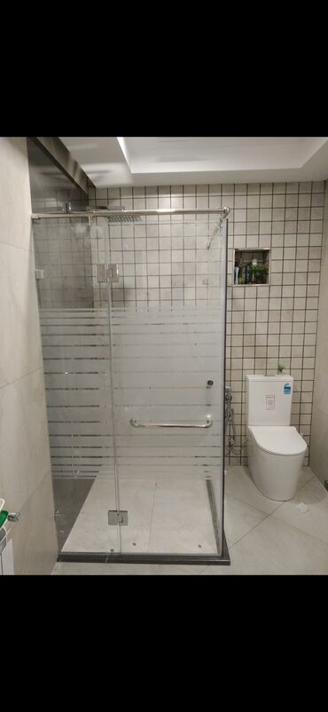 Duş kabinaları, arakəsmələr: Yeni Üstü açıq kabina, Künc üçün, Pulsuz çatdırılma — 1