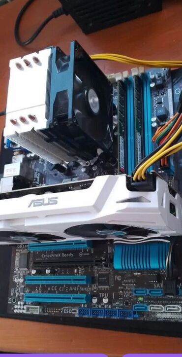 Sərt disklər (HDD): Ana Platası Asus z68, Yeni