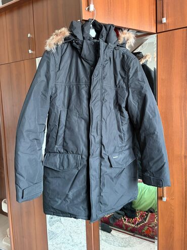 Куртки: Парка из верблюжьей шерсти очень теплый и лёгкий в отличном состоянии — 1
