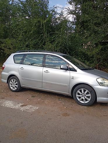 voxy noah: Toyota Avensis Verso: 2004 г., 2 л, Механика, Дизель, Минивэн — 2