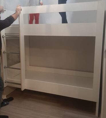 usaq kravatları qiymetleri: Oğlan və qız üçün, Çarpayı