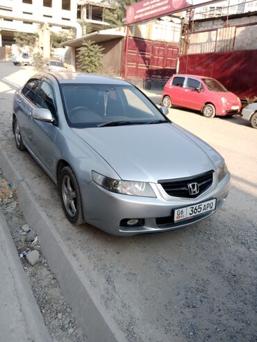 corolla runx: Honda Accord: 2003 г., 2 л, Автомат, Бензин, Седан