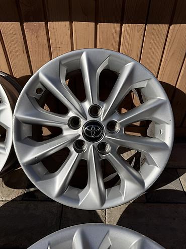 235 75 16: Литые Диски R 16 Toyota, Комплект, отверстий - 5, Б/у — 3