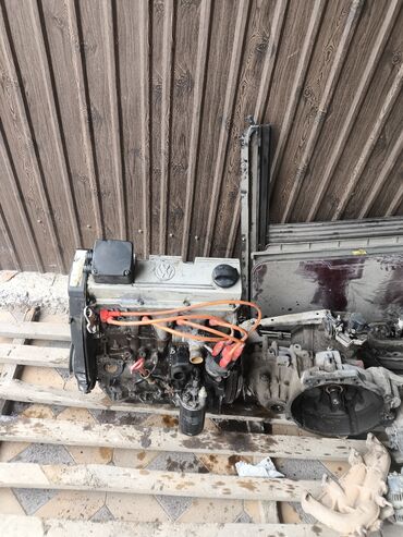 топливный система: Бензиндик кыймылдаткыч Volkswagen 1993 г., 2 л