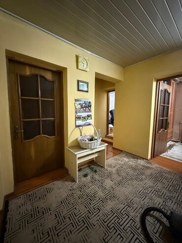 аренда домов в кок жаре: 180 м², 5 комнат, Забор, огорожен