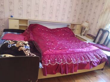 надувная кровать высокая: İşlenmiş yatağ otağı mebeli satılır. Bütün mebel sökülüb. Sadece
