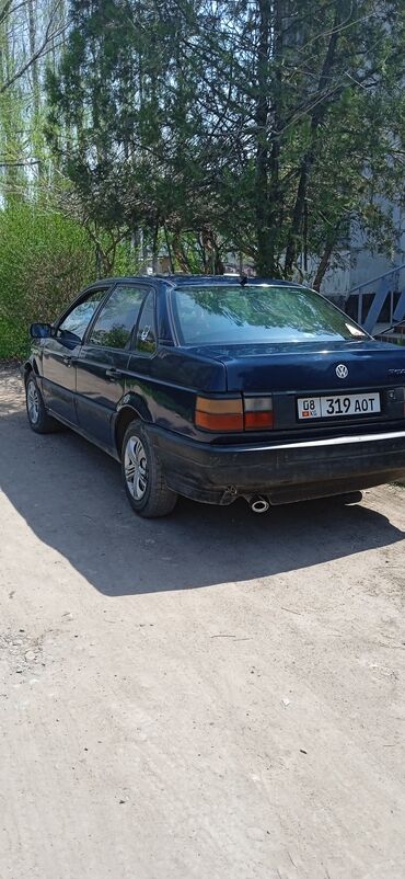 дамкрат авто: Volkswagen Passat: 1990 г., 1.8 л, Механика, Бензин, Седан