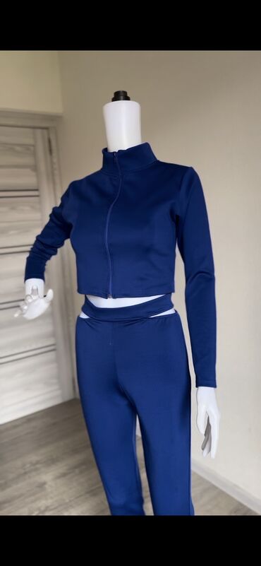 İdman geyimləri: Elaqe ucun wp — 22