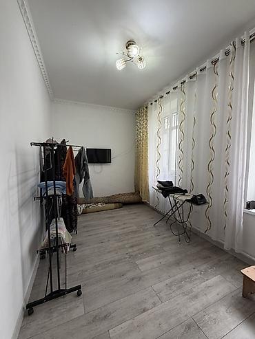 Продажа квартир: 3 комнаты, 90 м², 1 этаж — 8