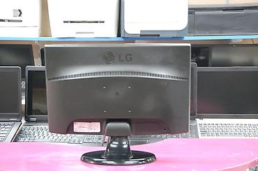 kompüter ucuz: LG Flatron W1943SB-PF LCD monitor - Ekran diaqonalı: 18.5" - Model — 2