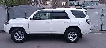 Унаа: Toyota 4Runner: 2022 г., 4 л, Автомат, Бензин, Жол тандабас — 6