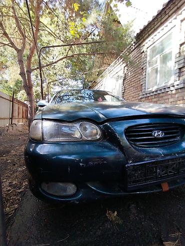 сания: Hyundai Sonata: 1998 г., Седан — 5