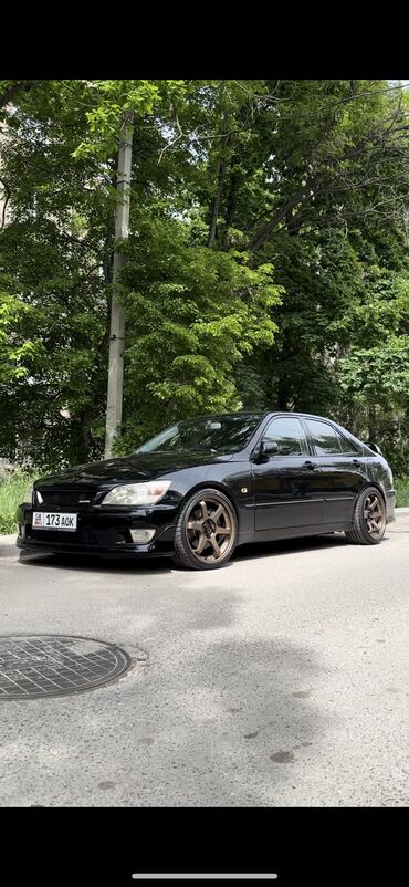 лексус ист: Lexus IS: 2003 г., 2 л, Автомат, Бензин, Седан