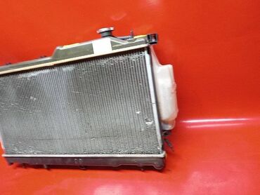 Радиаторы: Радиатор охлаждения двигателя SUBARU (б/у) ОРИГИНАЛЬНАЯ — 3