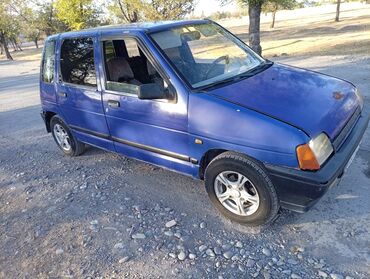 машина на кридит: Синий городской автомобиль Daewoo Tico, компактный и экономичный