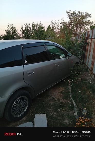 kia cornival: Honda Stream: 2001 г., 1.7 л, Автомат, Бензин, Универсал — 4