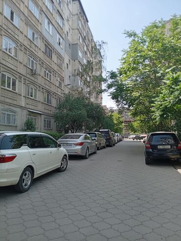Продажа квартир: 4 комнаты, 93 м², 106 серия, 8 этаж, Старый ремонт