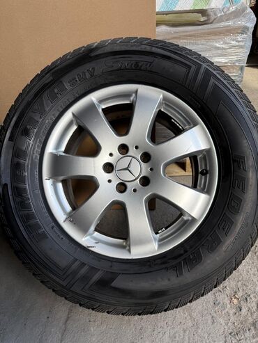 купить шины в рассрочку: Колеса в сборе 265 / 65 / R 17, Зимняя шипованная, Б/у, Комплект, Внедорожные (АТ/МТ), Литые, отверстий - 5