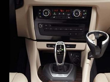 sunce kovin: RADIO / CD / DVD ZA BMW X1 | Od 2009 do 2015god — 1