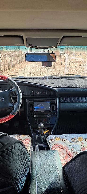 Audi: Audi 100: 1994 г., 2.6 л, Механика, Газ, Седан — 2