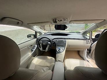 ланкрузер 470: Toyota Prius: 2010 г., Автомат, Гибрид, Лифтбек — 10