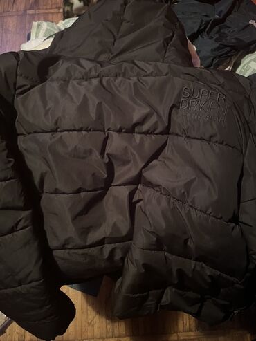 Zimske jakne: Superdry muška zimska puffer jakna sa kapuljačom - Boja: crna - — 4