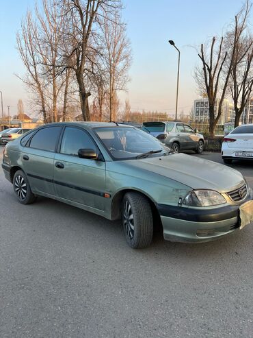 toyota avensis машина: Toyota Avensis: 2003 г., 1.8 л, Автомат, Бензин, Хэтчбэк