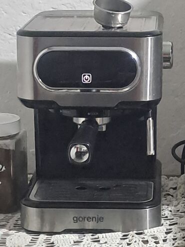 peći na plin za grejanje: Prodajem espreso aparat, vrlo malo korišćen, uz njega ide lavazza
