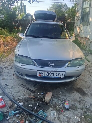 сидения минивен: Opel Vectra: 2000 г., 2.2 л, Механика, Бензин, Универсал