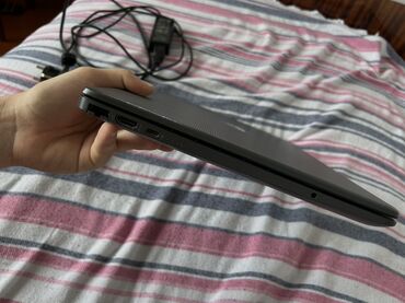 2gb ddr3 notebook ram: İşlənmiş HP Pavilion, 15.6 ", Intel Core i3, 256 GB, Ünvandan götürmə