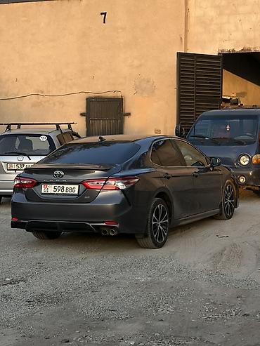 corolla 2018: Toyota Camry: 2019 г., 2.5 л, Автомат, Бензин, Седан — 4