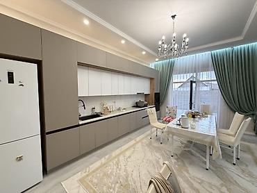 Долгосрочная аренда домов: 180 м², 5 комнат — 26