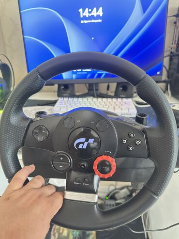 logitech g305: Logitech DFGT Sekildekilerden basqa hec bir problemi yoxdu pedalda