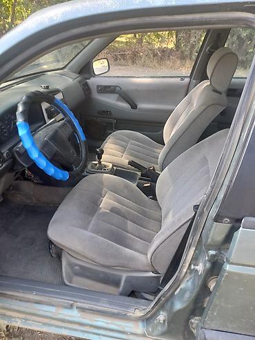 Транспорт: Volkswagen Passat: 1989 г., Механика, Бензин, Седан — 5