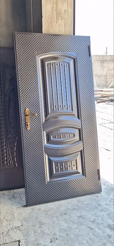 Giriş qapıları: Seyf qapılar Münasib qapılar Dəmir qapı Ev qapıları Çöl qapısı — 22
