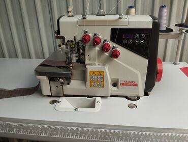 Промышленные швейные машинки: Четырех нитка фирмы - Yamata в идеальном состоянии