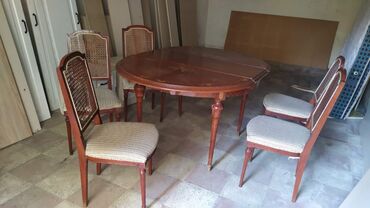 детские демисезонные комплекты: 120 Azn Masa ve 5 Stullari.yaxsi veziyyetde.unvan Xalqlar.AF💰