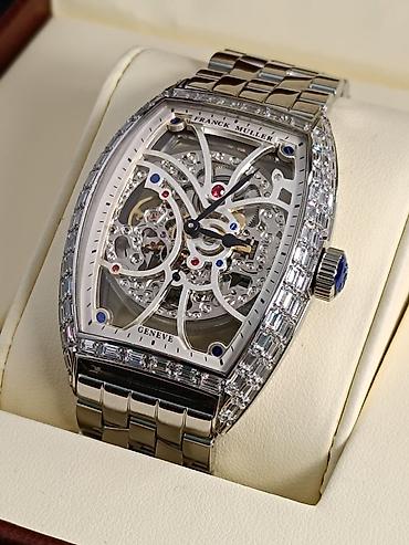 das sekilleri: Franck Muller Skeleton Tonneau saatları Xüsusiyyətlər: - Korpus — 10