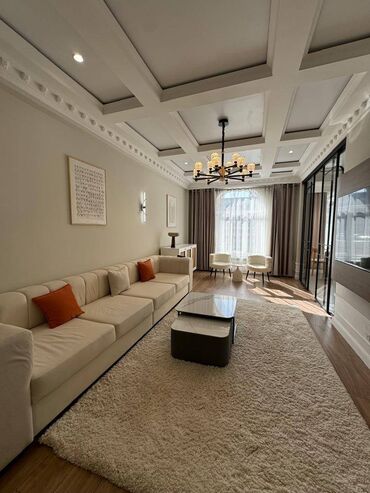 квартира в асанбае: 3 комнаты, 100 м², 10 этаж