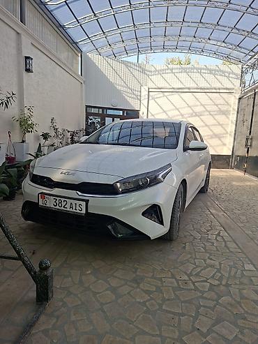 Kia K3: 2021 г., Седан