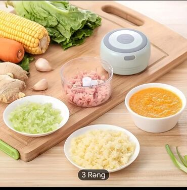 Blenderlər: **Məhsul adı:** RZSYZH 250 ml Avtomatik Doğrama Funksiyalı Elektrik — 9