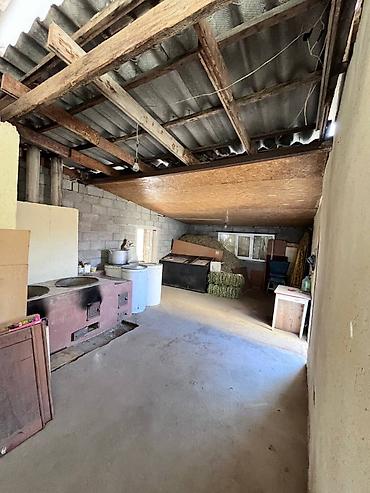 Продажа коттеджей и домов: Продаю дом 5 комнат, с ремонтом 100 кв. м, в центре г. Орловка. Уч — 20