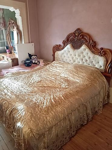 qedimi kravat: Klassik üslubda taxta yataq otağı dəsti - Material: keyfiyyətli ağac — 2