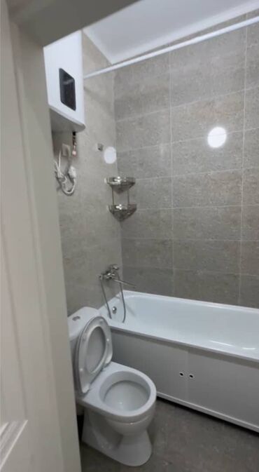 квартира район кызыл аскер: 1 комната, 35 м², Сталинка, 1 этаж, Евроремонт