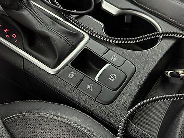 2025: Kia Sportage: 2020 г., 2 л, Автомат, Дизель, Кроссовер — 5